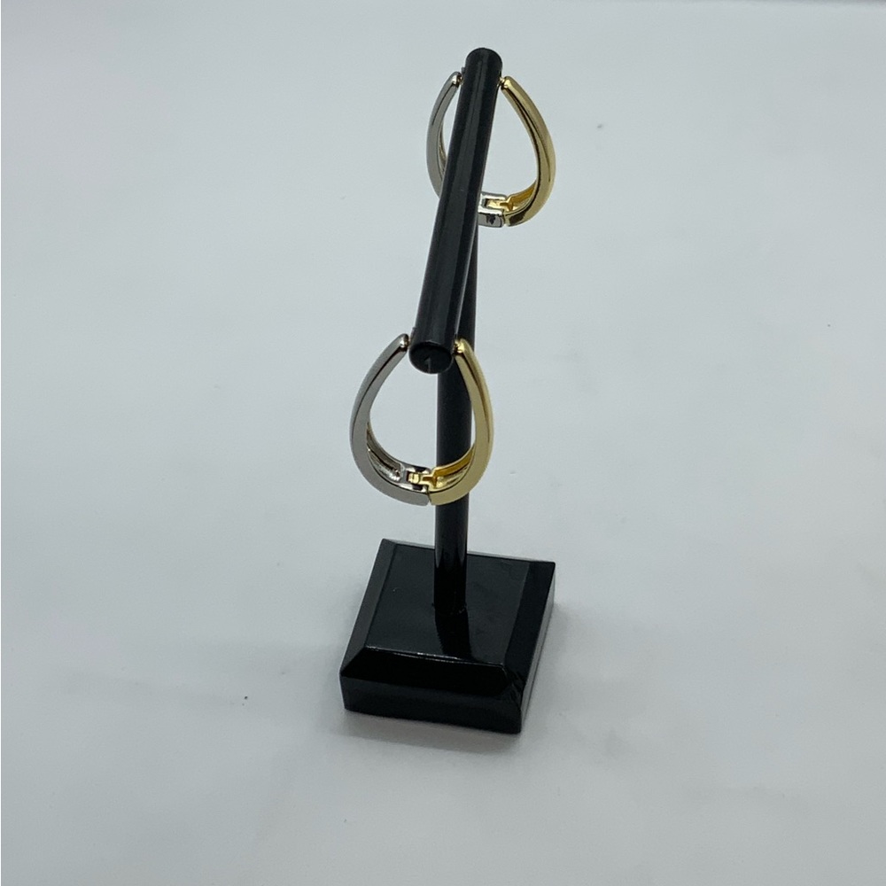 NORDSTROM RACK Two-Tone Oval Hoop Earrings - Picture 8 of 10